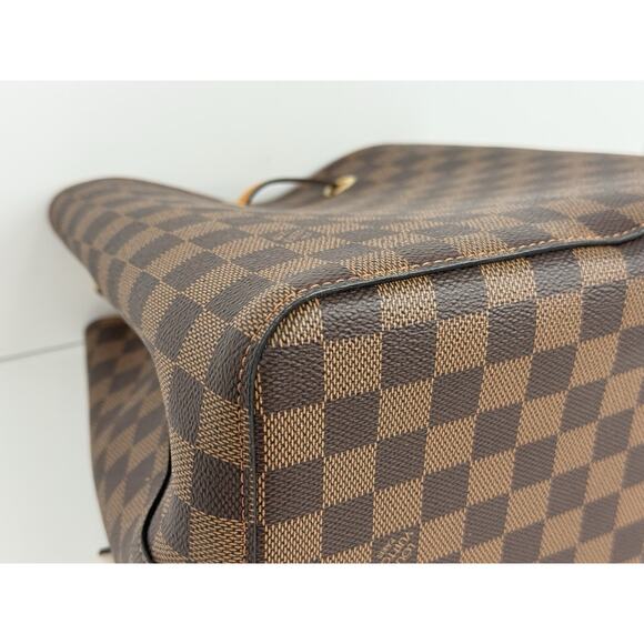 Louis Vuitton Damier Ebene Néonoé MM Shoulder Bag with Gold Hardware - Picture 9 of 16